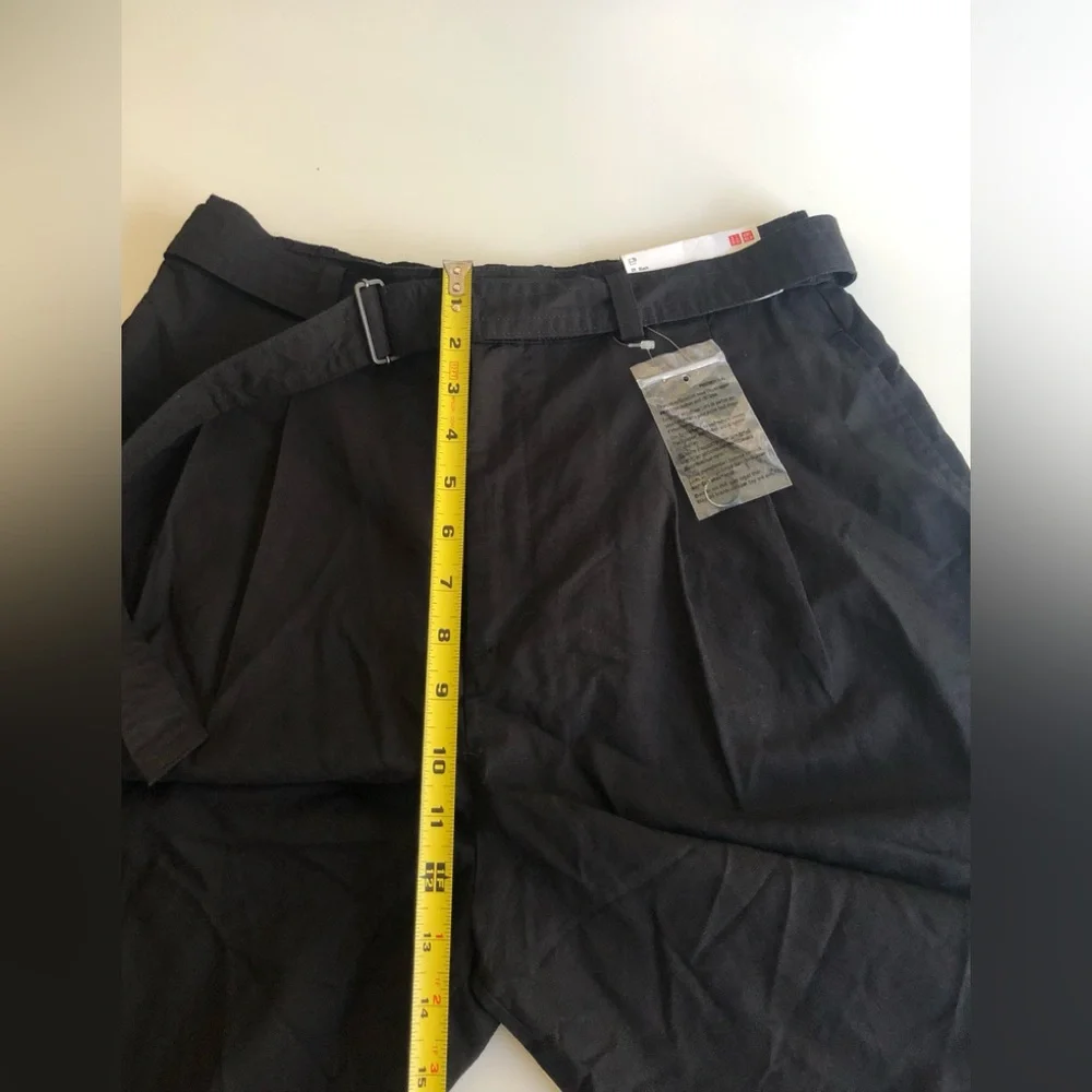 NWT! Uniqlo Womens Linen-Belted Culottes Size: M (28-29)